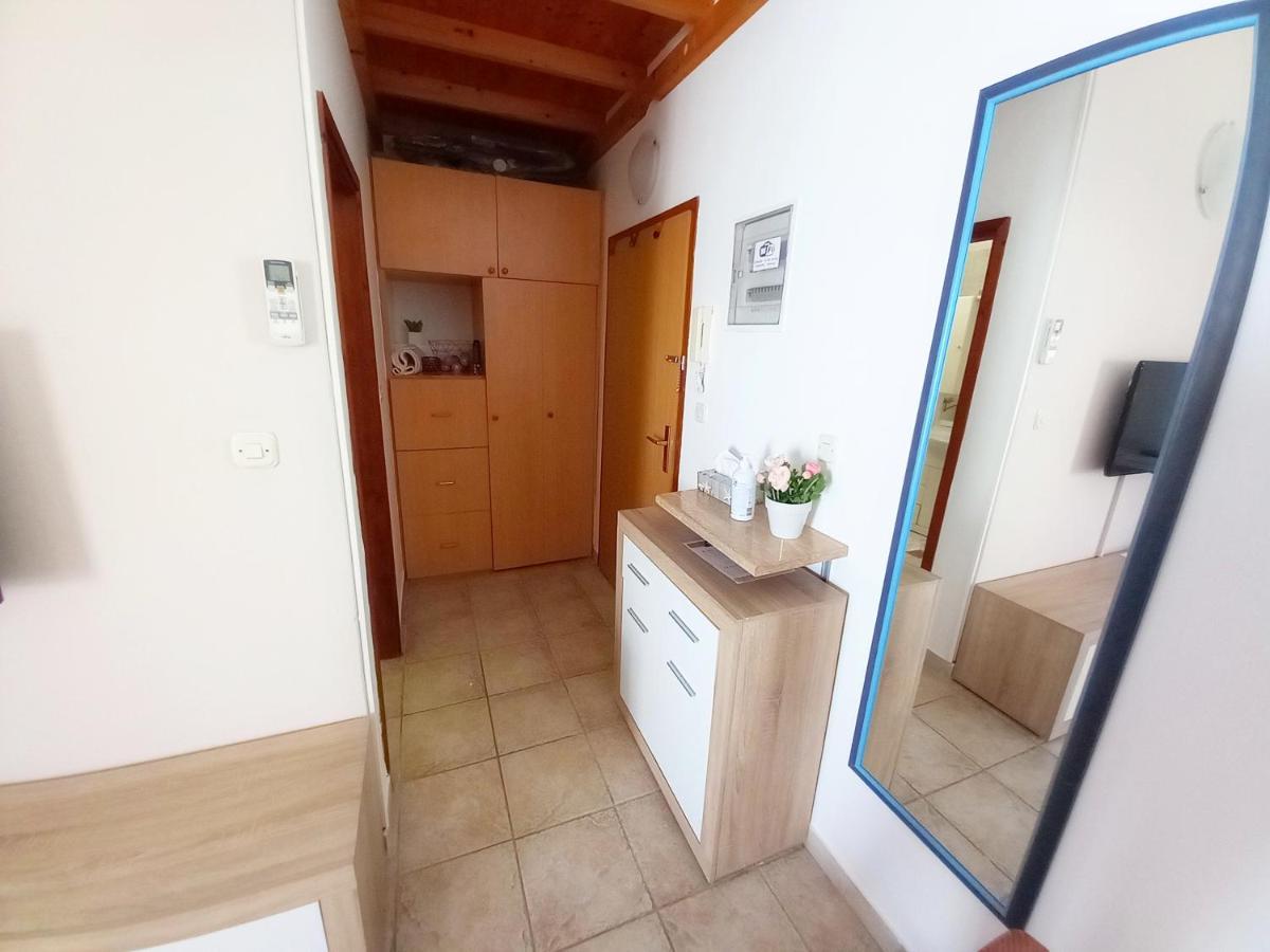 Apartment Karlo Medulin Bagian luar foto